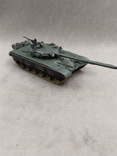 1/35 T-72B Main Battle Tank Painted Finished Model